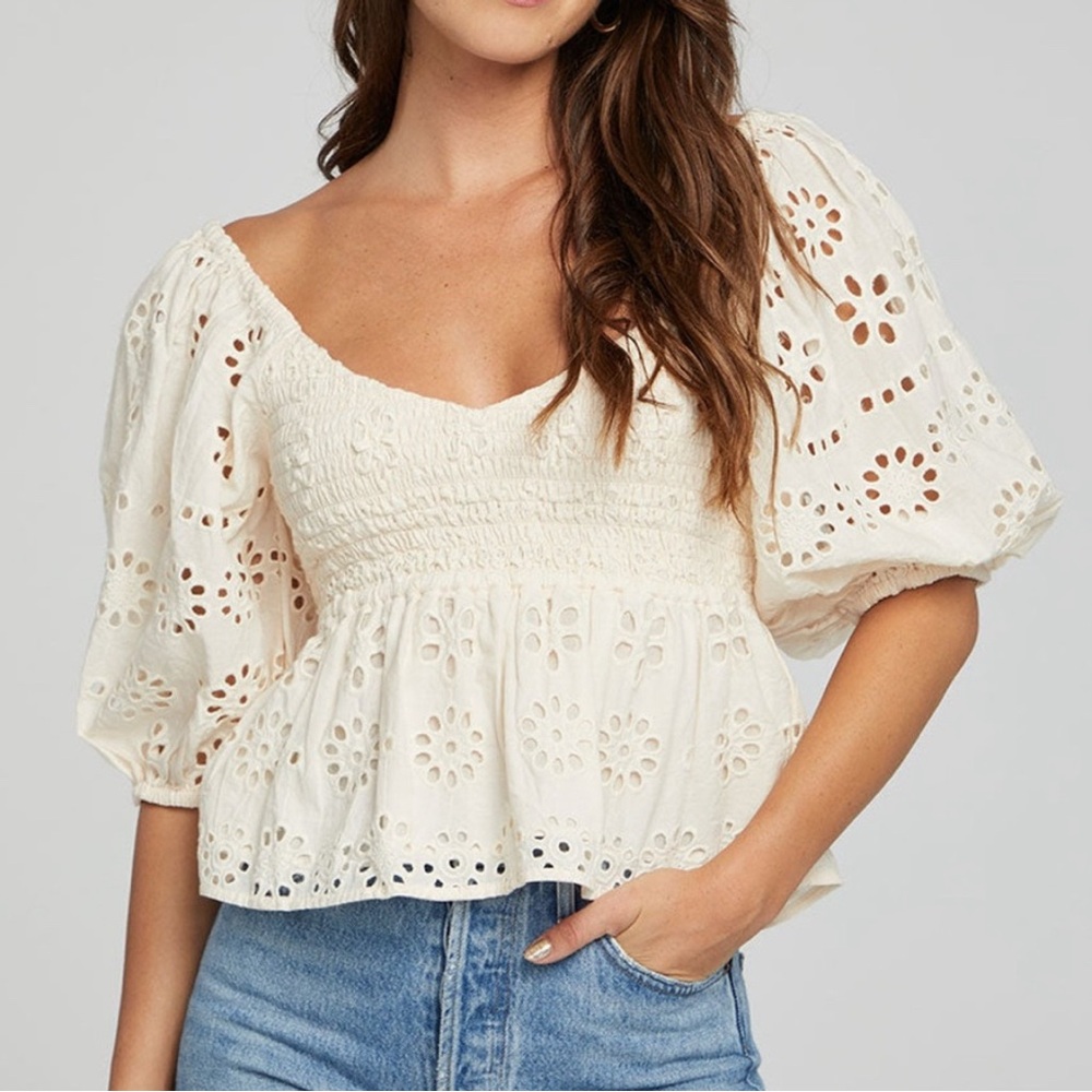 NWT Chaser Dolce Top in Gardenia - Size Small